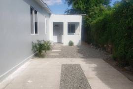 3 Bedrooms 4 Bathrooms, House for Sale in Kingston 17