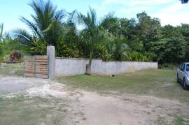 3 Bedrooms 2 Bathrooms, House for Sale in Montego Bay