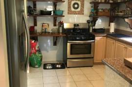 2 Bedrooms 2 Bathrooms, House for Sale in Saint Ann's Bay