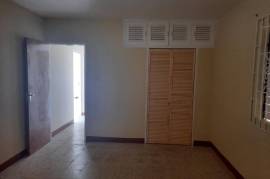 6 Bedrooms 4 Bathrooms, House for Sale in Montego Bay