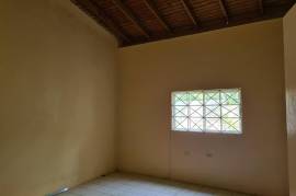 4 Bedrooms 3 Bathrooms, House for Sale in Spanish Town