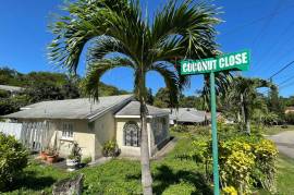 3 Bedrooms 3 Bathrooms, House for Sale in St. Mary Country Club