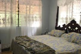 4 Bedrooms 3 Bathrooms, House for Sale in Kingston 20