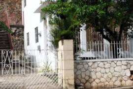 3 Bedrooms 3 Bathrooms, House for Sale in Border