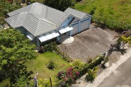 3 Bedrooms 3 Bathrooms, House for Sale in Mandeville