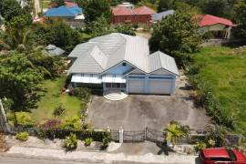 3 Bedrooms 3 Bathrooms, House for Sale in Mandeville