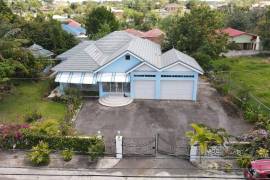 3 Bedrooms 3 Bathrooms, House for Sale in Mandeville