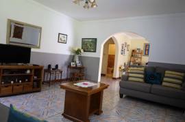 3 Bedrooms 3 Bathrooms, House for Sale in Mandeville