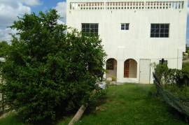 4 Bedrooms 3 Bathrooms, House for Sale in Old Harbour