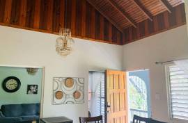 3 Bedrooms 2 Bathrooms, House for Sale in Bluefields