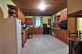 4 Bedrooms 3 Bathrooms, House for Sale in Mandeville