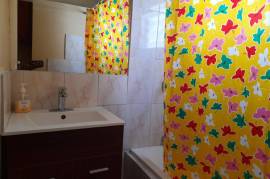 5 Bedrooms 3 Bathrooms, House for Sale in Kingston 10