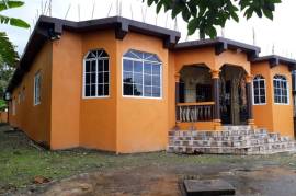 4 Bedrooms 3 Bathrooms, House for Sale in Buff Bay