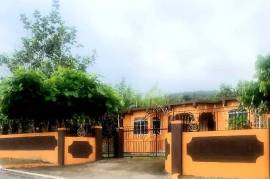 4 Bedrooms 3 Bathrooms, House for Sale in Buff Bay