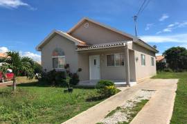 2 Bedrooms 1 Bathrooms, House for Sale in Greater Portmore