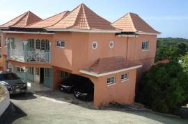 7 Bedrooms 7 Bathrooms, House for Private in Browns Town