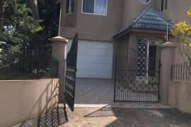 5 Bedrooms 4 Bathrooms, House for Sale in Mandeville