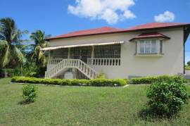 4 Bedrooms 3 Bathrooms, House for Sale in Ocho Rios