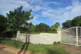 4 Bedrooms 3 Bathrooms, House for Sale in Ocho Rios