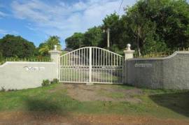 4 Bedrooms 3 Bathrooms, House for Sale in Ocho Rios