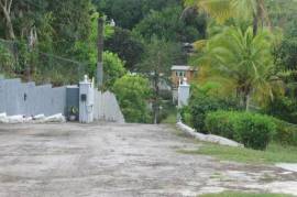 4 Bedrooms 3 Bathrooms, House for Sale in Ocho Rios