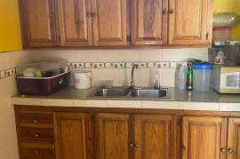 5 Bedrooms 3 Bathrooms, House for Sale in Kingston 20