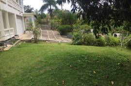 5 Bedrooms 3 Bathrooms, House for Sale in Mandeville