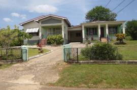 5 Bedrooms 4 Bathrooms, House for Sale in Mandeville