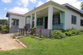 5 Bedrooms 4 Bathrooms, House for Sale in Mandeville