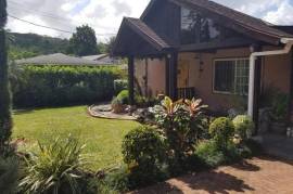 3 Bedrooms 3 Bathrooms, House for Sale in St. Mary Country Club