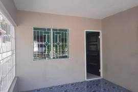 5 Bedrooms 3 Bathrooms, House for Sale in Kingston 2