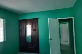 5 Bedrooms 3 Bathrooms, House for Sale in Kingston 2