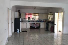 7 Bedrooms 5 Bathrooms, House for Sale in Montego Bay