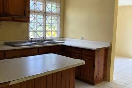 5 Bedrooms 4 Bathrooms, House for Sale in Mandeville