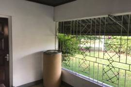 5 Bedrooms 3 Bathrooms, House for Sale in Kingston 20