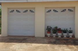 3 Bedrooms 5 Bathrooms, House for Sale in Treasure Beach