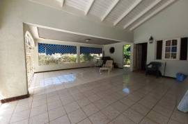 4 Bedrooms 3 Bathrooms, House for Sale in Spanish Town