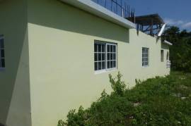 2 Bedrooms 2 Bathrooms, House for Sale in Negril