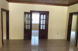 4 Bedrooms 3 Bathrooms, House for Sale in Mandeville