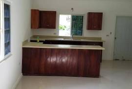 2 Bedrooms 2 Bathrooms, House for Sale in Ocho Rios