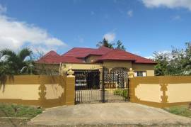 6 Bedrooms 4 Bathrooms, House for Sale in Kingston 9