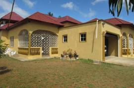 6 Bedrooms 4 Bathrooms, House for Sale in Kingston 9