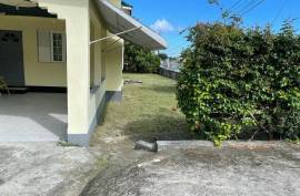 3 Bedrooms 2 Bathrooms, House for Sale in Manchioneal