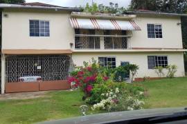 4 Bedrooms 3 Bathrooms, House for Sale in Black River