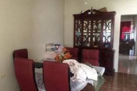 6 Bedrooms 4 Bathrooms, House for Sale in May Pen