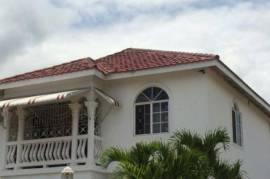 6 Bedrooms 4 Bathrooms, House for Sale in May Pen