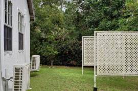 2 Bedrooms 2 Bathrooms, House for Sale in St. Mary Country Club