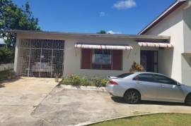 5 Bedrooms 4 Bathrooms, House for Sale in Mandeville