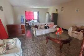 4 Bedrooms 3 Bathrooms, House for Sale in Mandeville