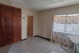 4 Bedrooms 3 Bathrooms, House for Sale in Mandeville